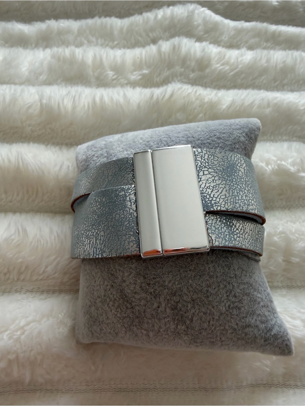 Ryze Wrap Bracelet (NEW) - Picture 2 of 3